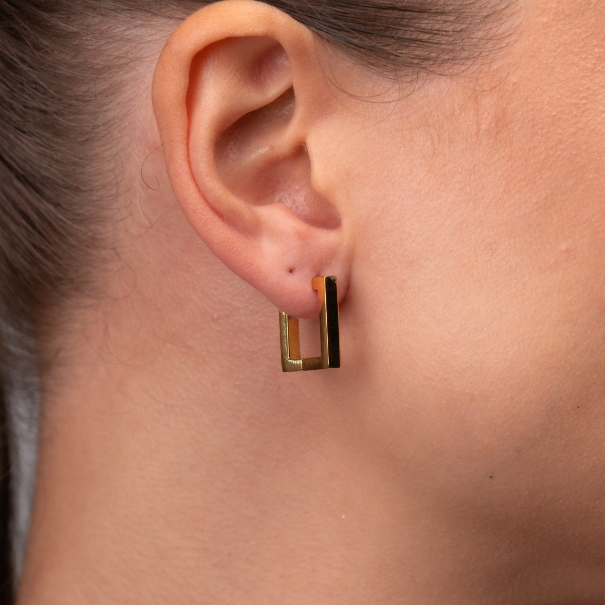 Leonor Square Hoop Earrings 18k Gold Plated