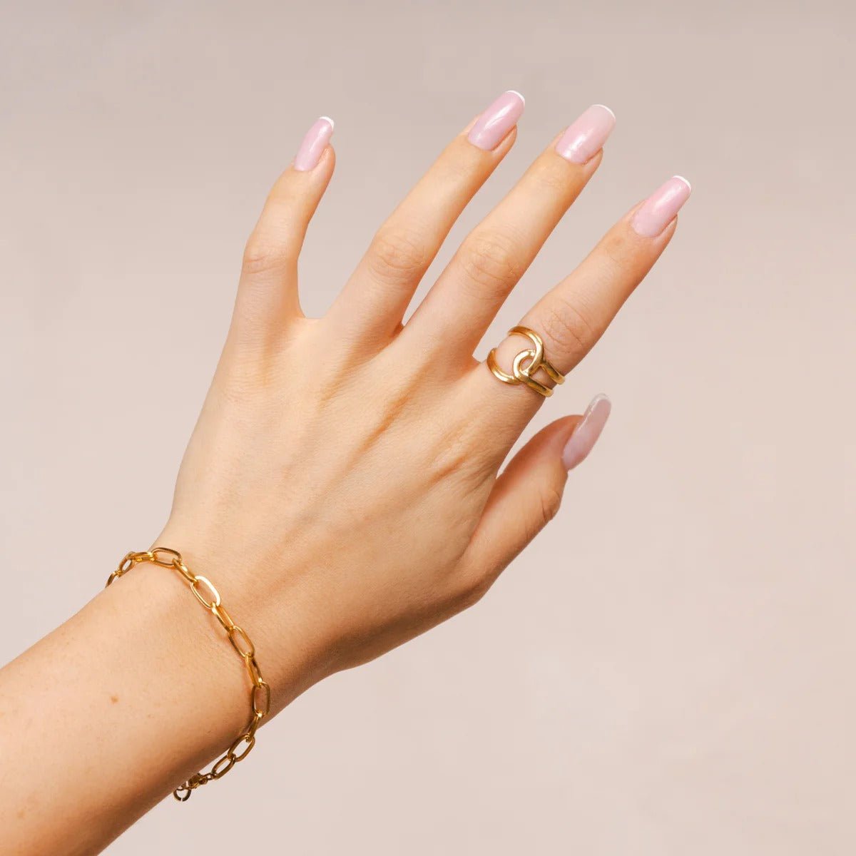 Abstract Links Adjustable Ring 18k Gold Plated