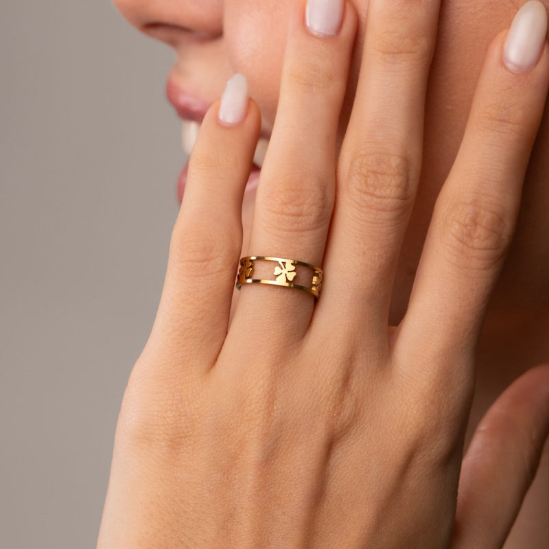 Openwork Clover Adjustable Ring - 18k Gold Plated