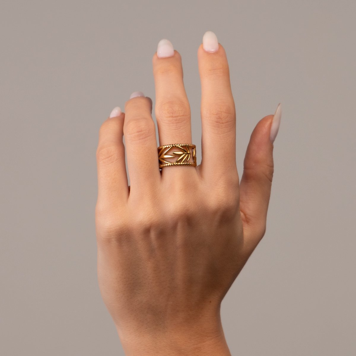 Botanical Adjustable Ring 18k Gold Plated