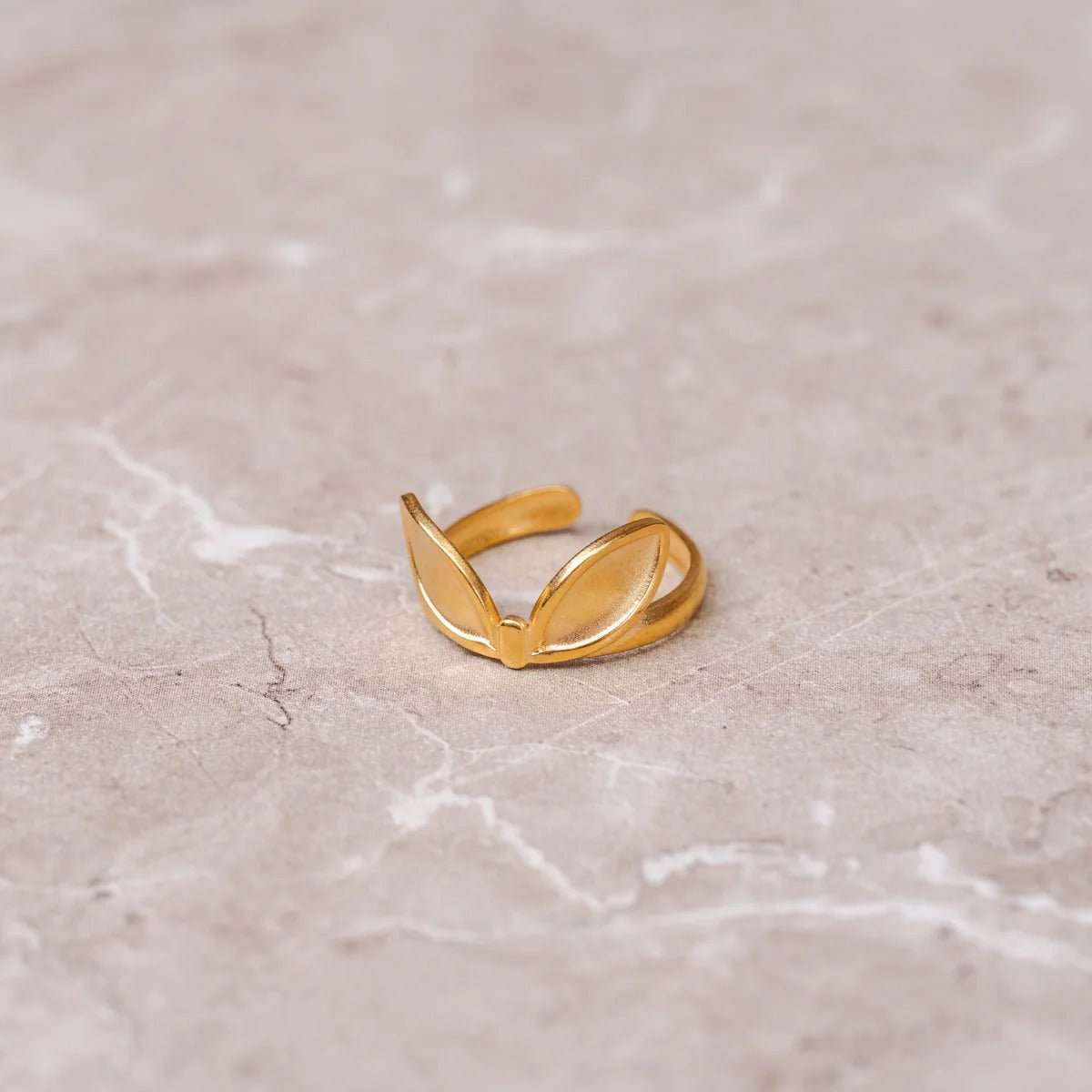 Leaves Adjustable Ring 18k Gold Plated