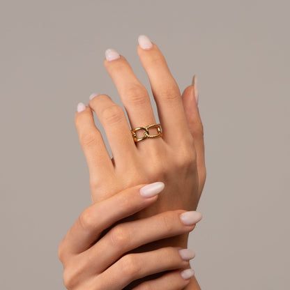 Link Adjustable Ring - 18k Gold Plated