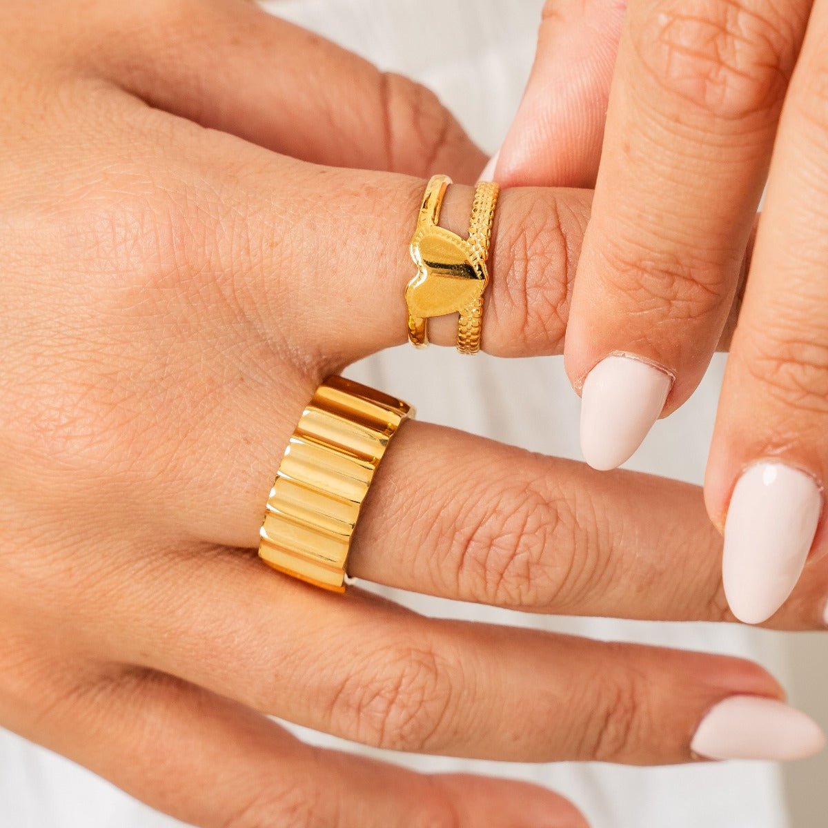 Love Adjustable Ring - 18k Gold Plated