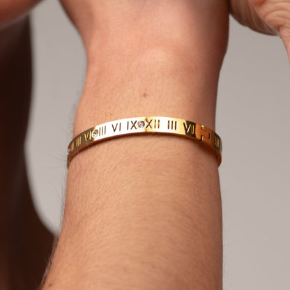 Roman Numeral Bracelet 18k Gold Plated