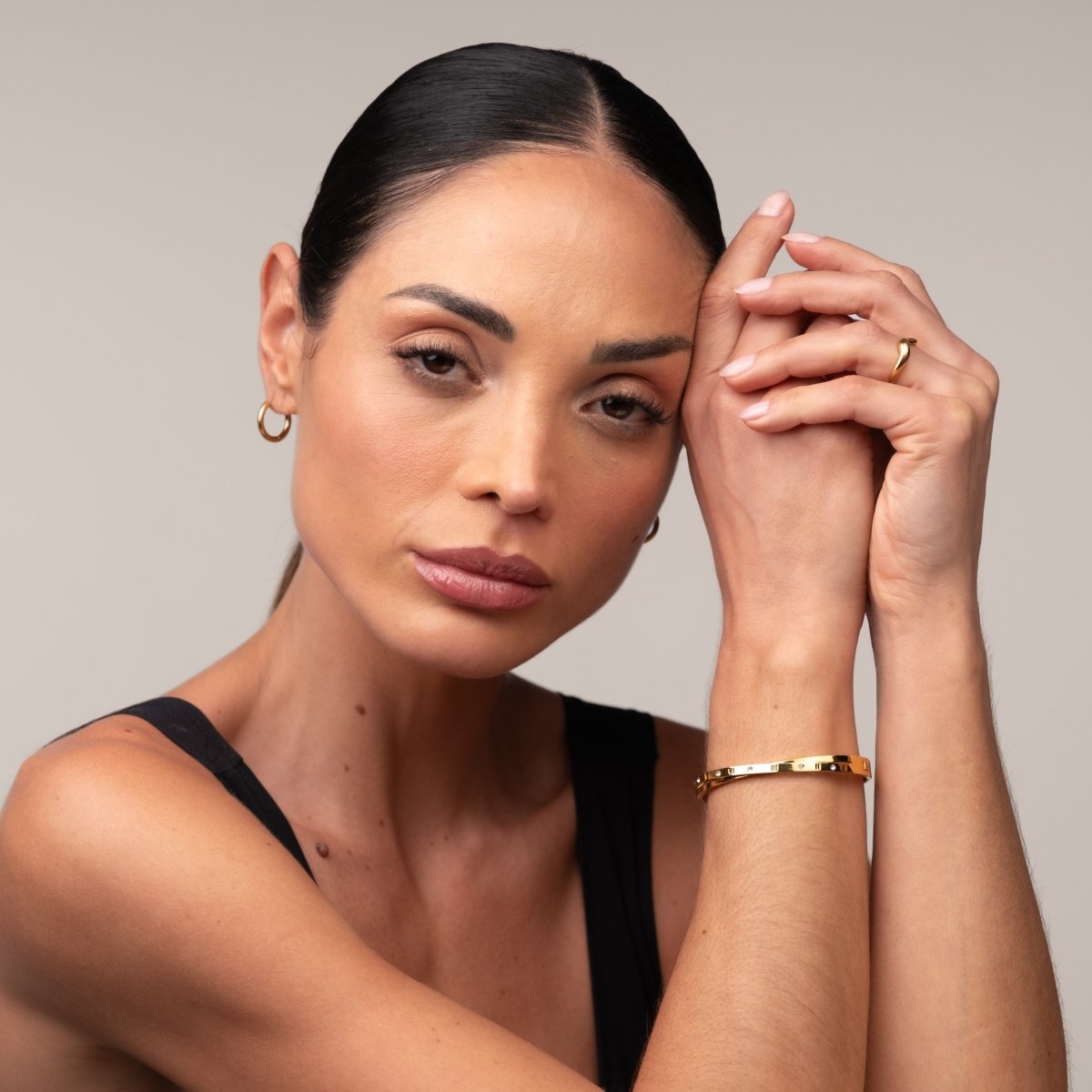 Intertwined Roman Numeral Cuff Bracelet 18k Gold Plated