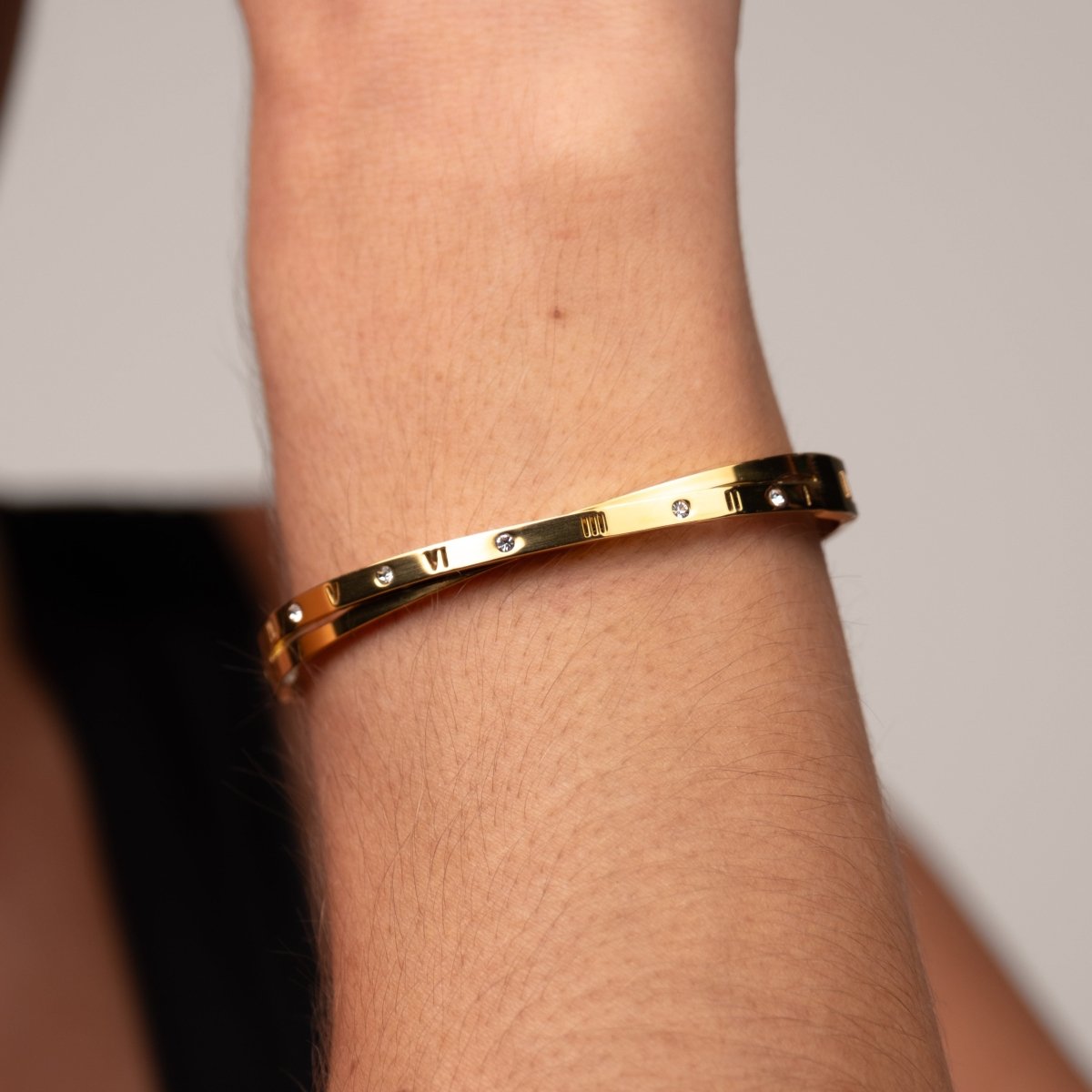 Intertwined Roman Numeral Cuff Bracelet 18k Gold Plated