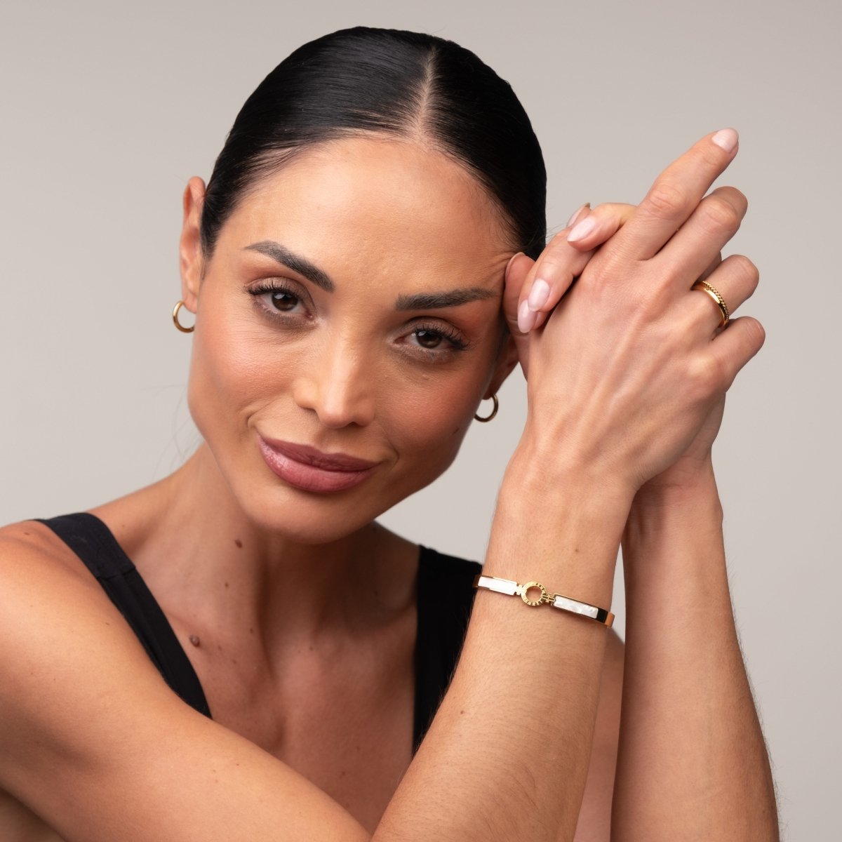 Aura Cuff Bracelet 18k Gold Plated