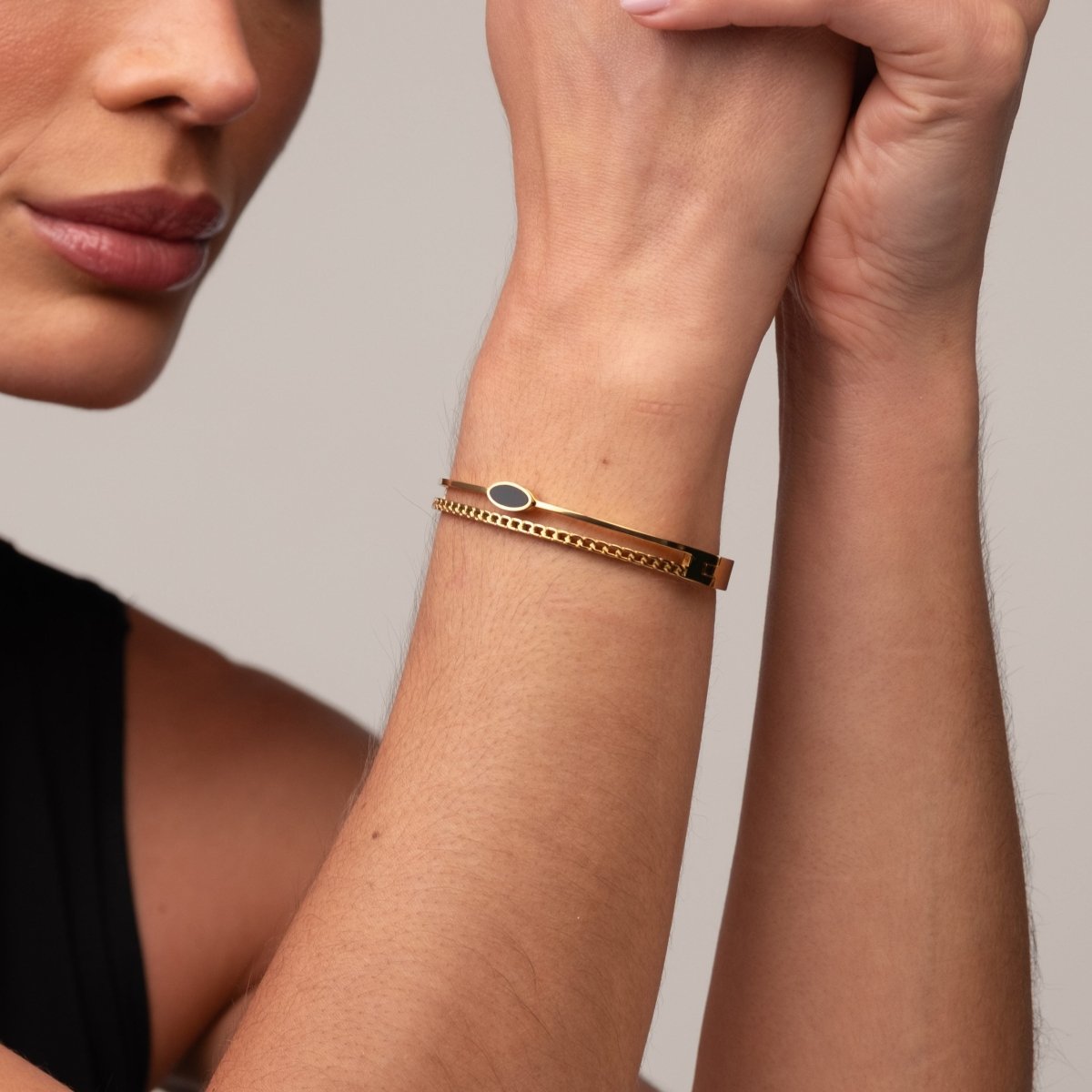 Layered Onyx Bangle Bracelet 18k Gold Plated