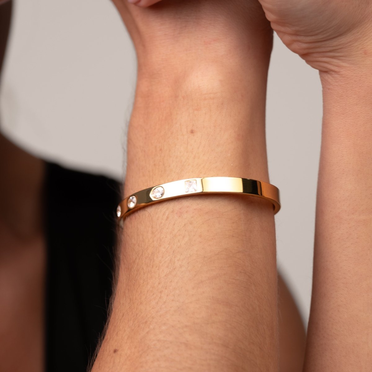 Catherine Bangle Bracelet 18k Gold Plated