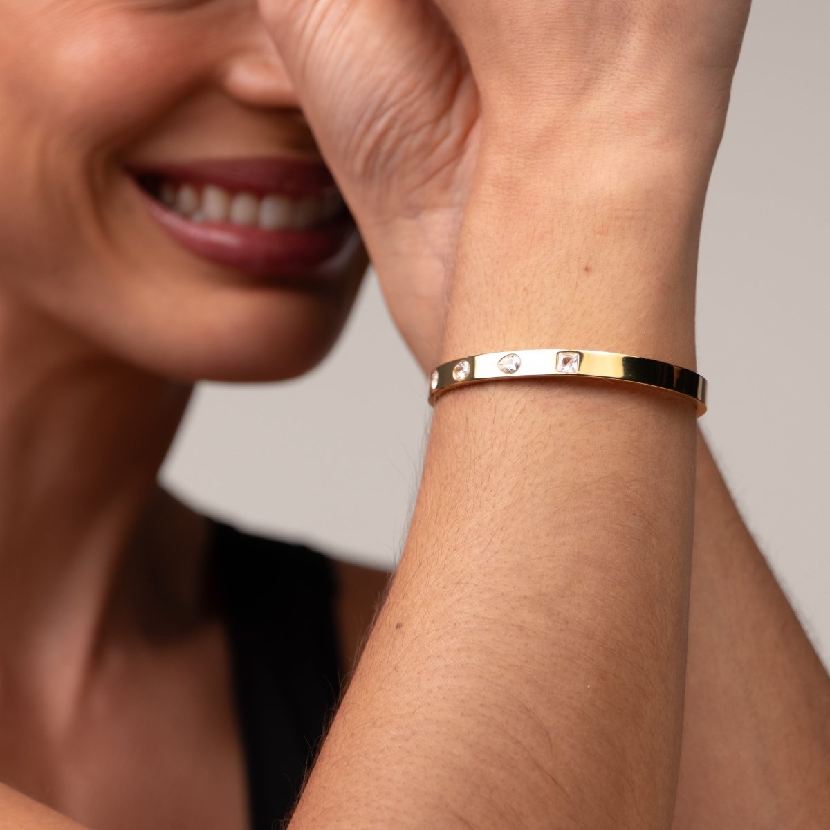 Catherine Bangle Bracelet 18k Gold Plated