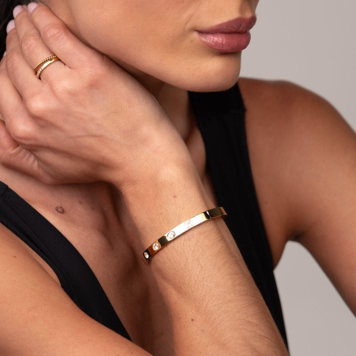 Catherine Bangle Bracelet 18k Gold Plated