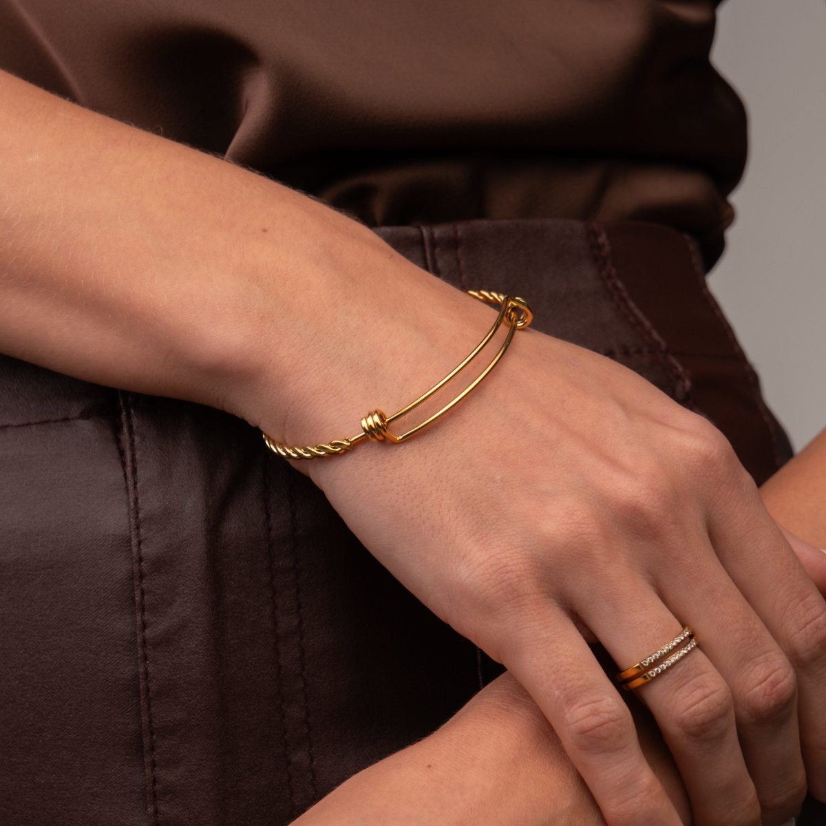 Eva Delicate Bangle Bracelet 18k Gold Plated