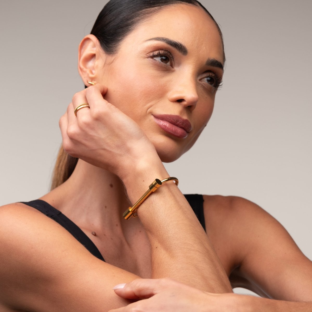 Screw Cuff Bracelet 18k Gold Plated