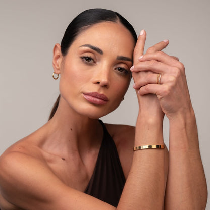 Minimal Cuff Bracelet – 18k Gold Plated