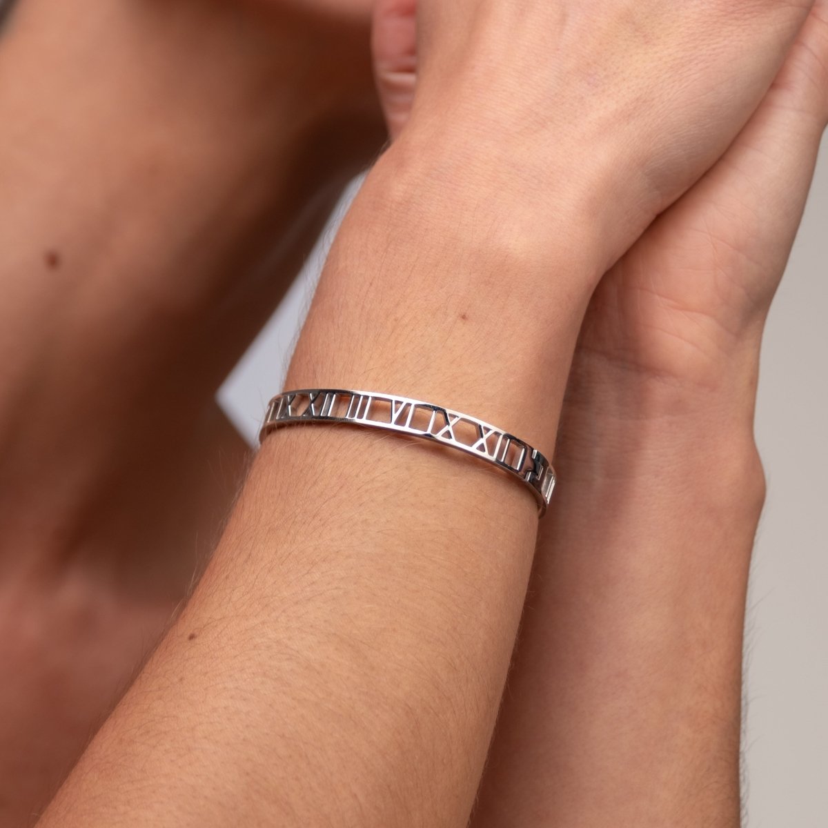Roman Numeral Bracelet 18k Gold Plated - Silver