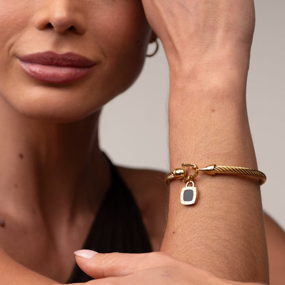 Square Onyx Pendant Cuff Bracelet – 18k Gold Plated