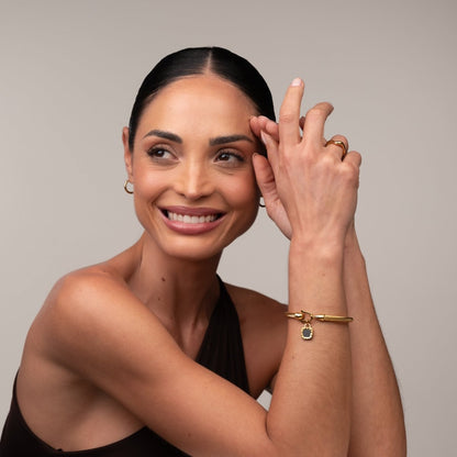 Square Onyx Pendant Cuff Bracelet – 18k Gold Plated