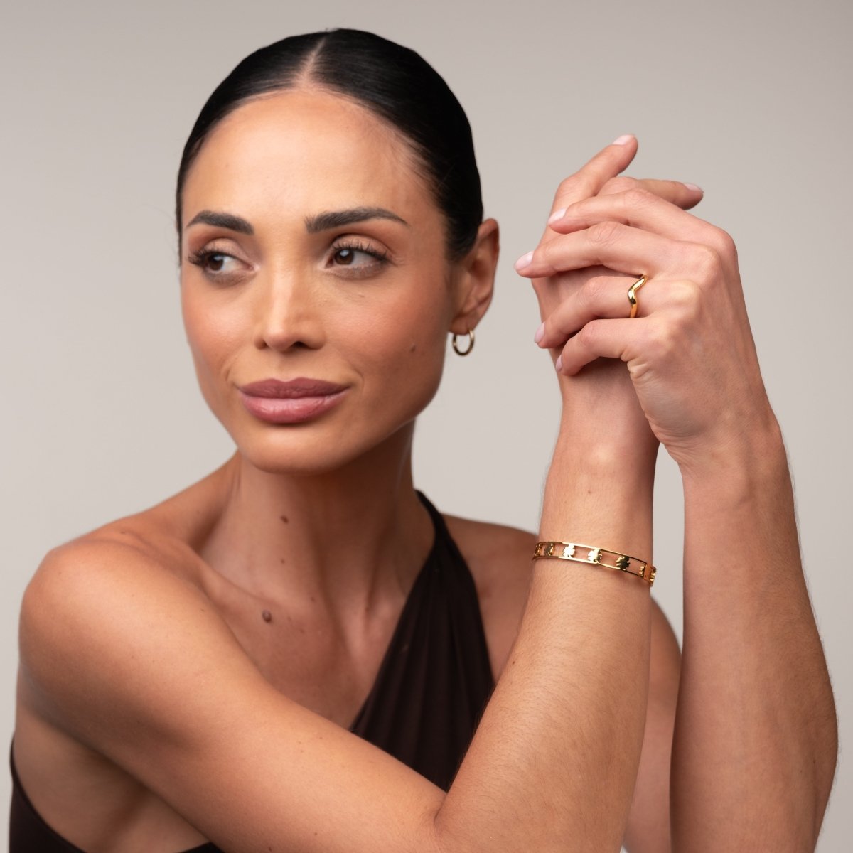 Openwork Clover Bangle - 18k Gold Plated