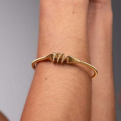 Wave Bracelet 18k Gold Plated