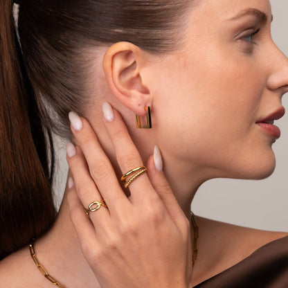 Leonor Square Hoop Earrings 18k Gold Plated