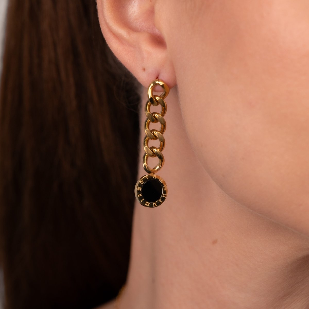 Glamour Onyx Stone Chain Earrings 18k Gold Plated