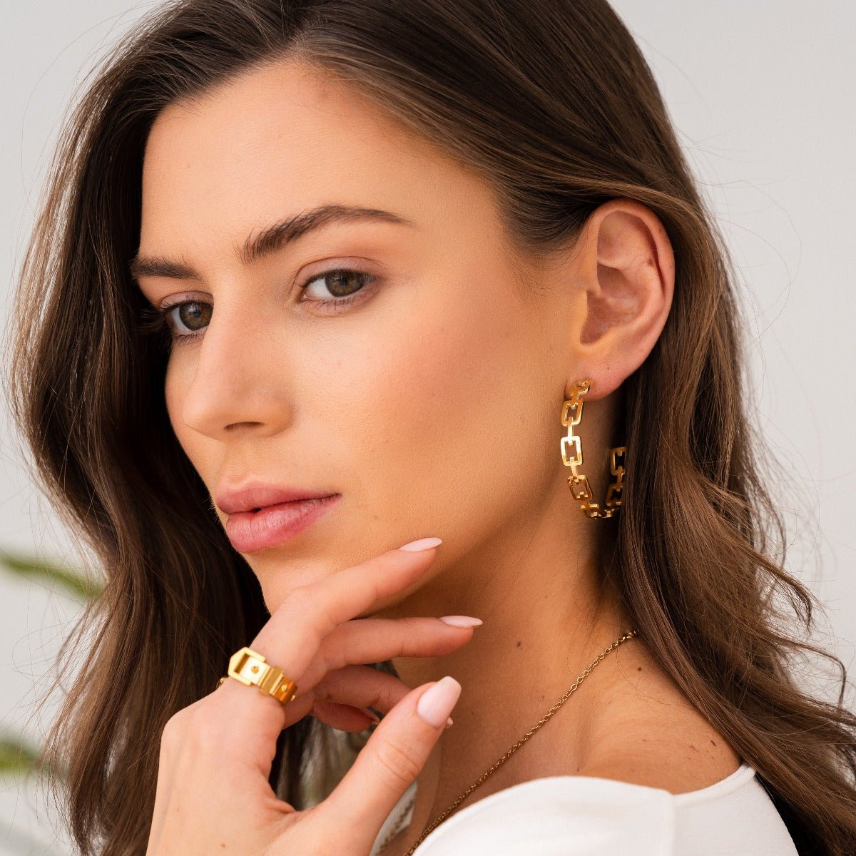 Alexandra Hoop Earrings 18k Gold Plated