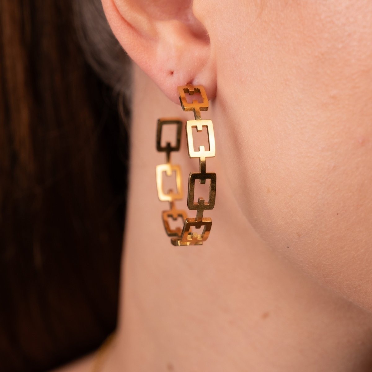 Alexandra Hoop Earrings 18k Gold Plated