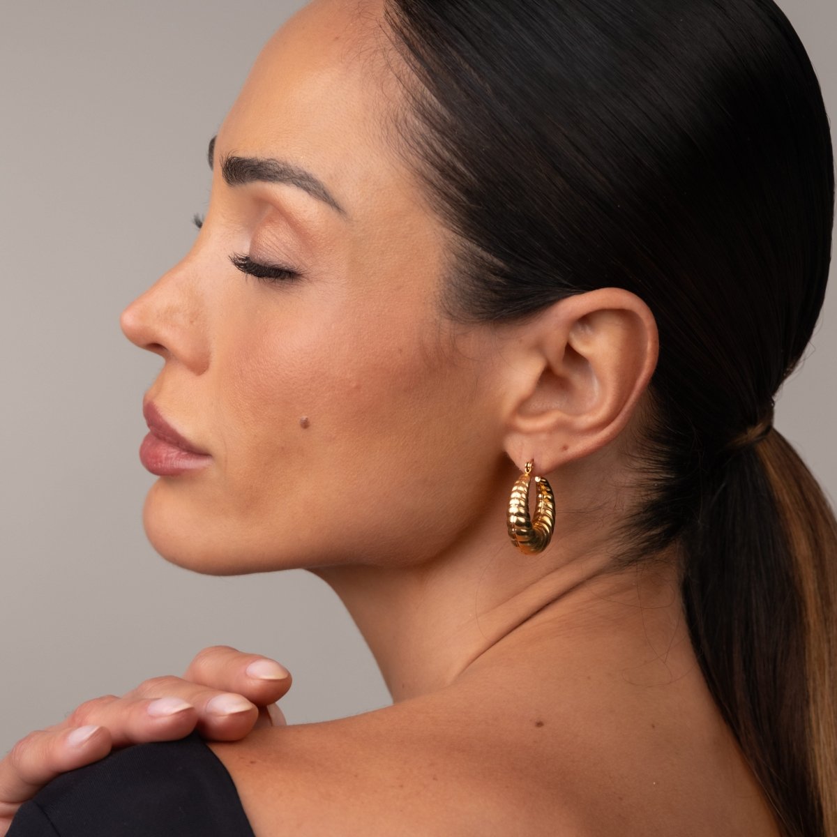Croissant Hoop Earrings 18k Gold Plated