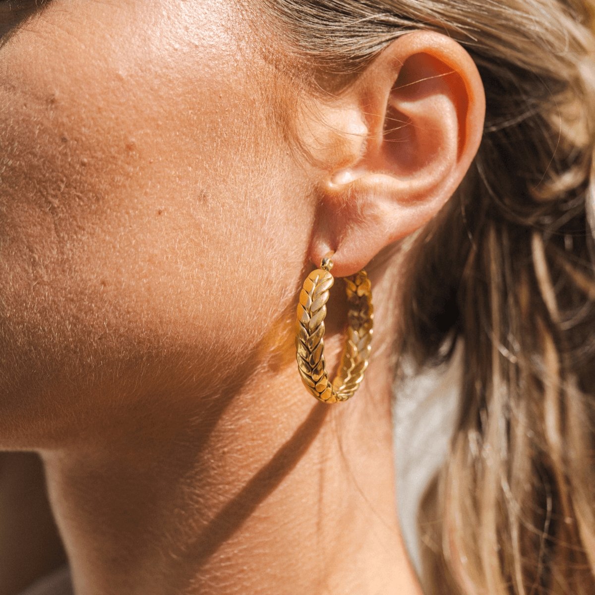 Pompeia Hoop Earrings 18k Gold Plated