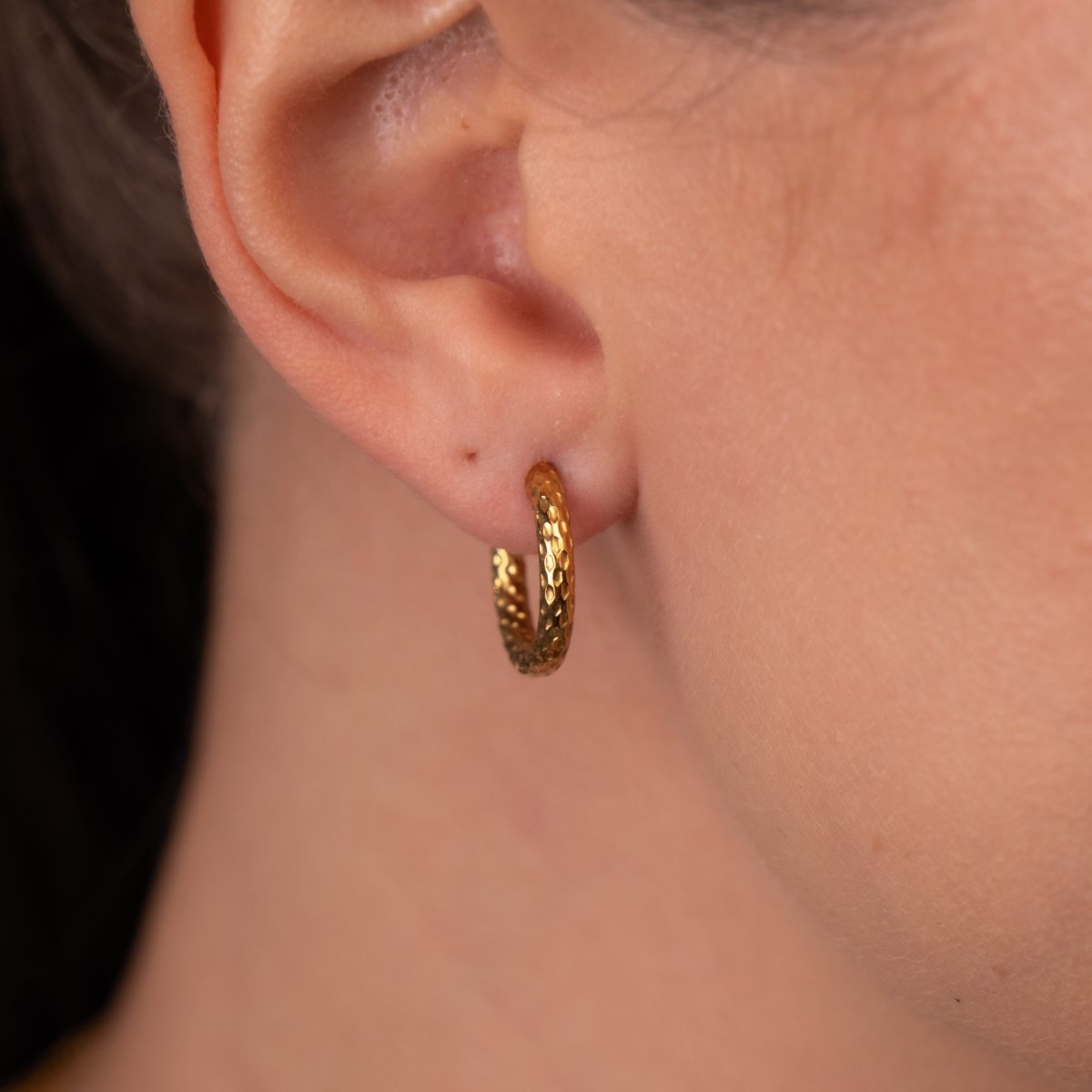 Textured Hoop Earrings 18k Gold Plated