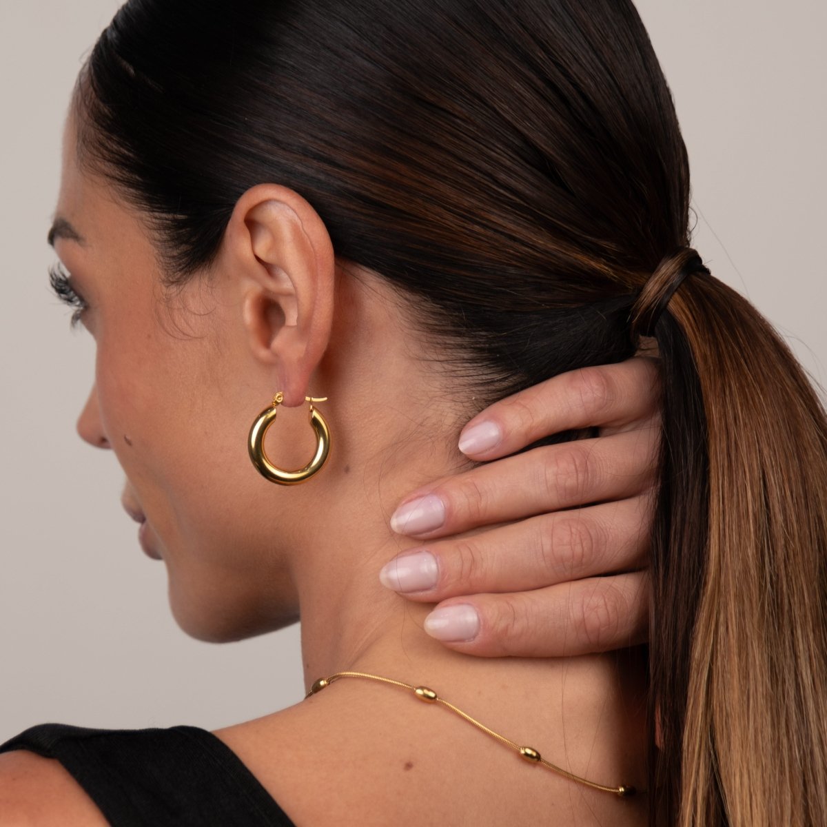 Lele Tube Hoop Earrings Medium 18k Gold Plated