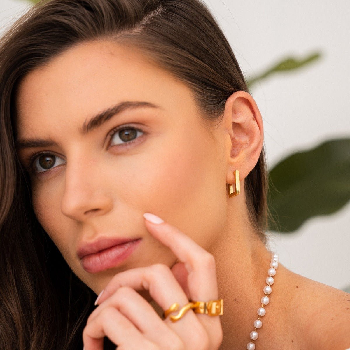 Leonor Square Hoop Earrings 18k Gold Plated