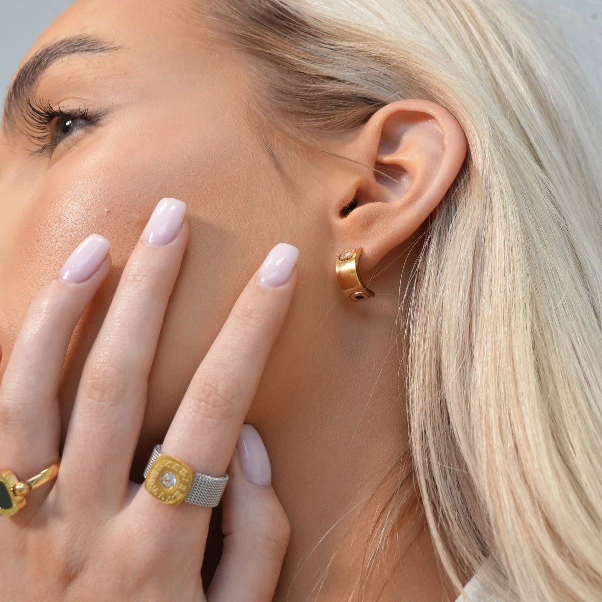 Square Charm Earrings - 18k Gold Plated