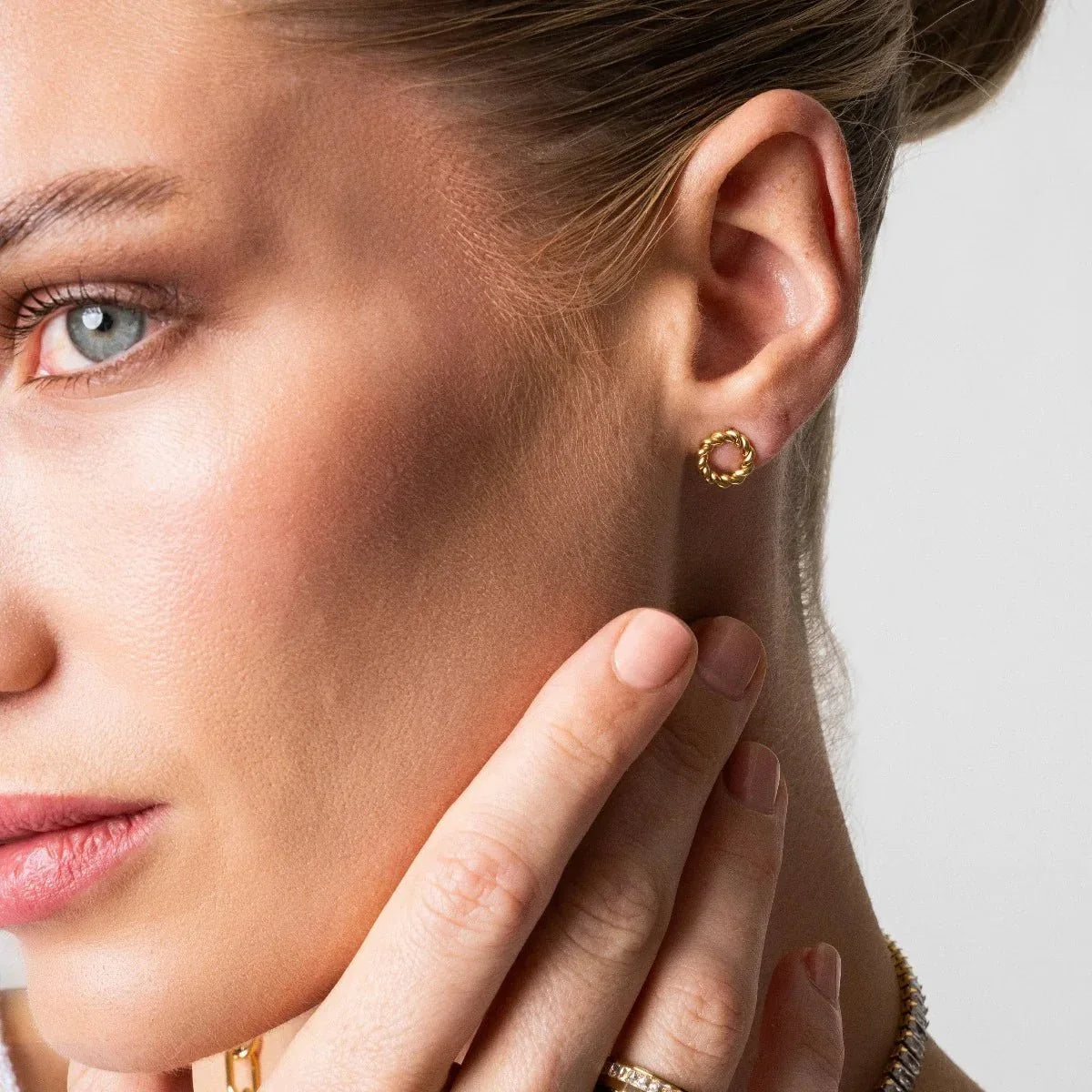 Twist Earrings - 18k Gold Plated