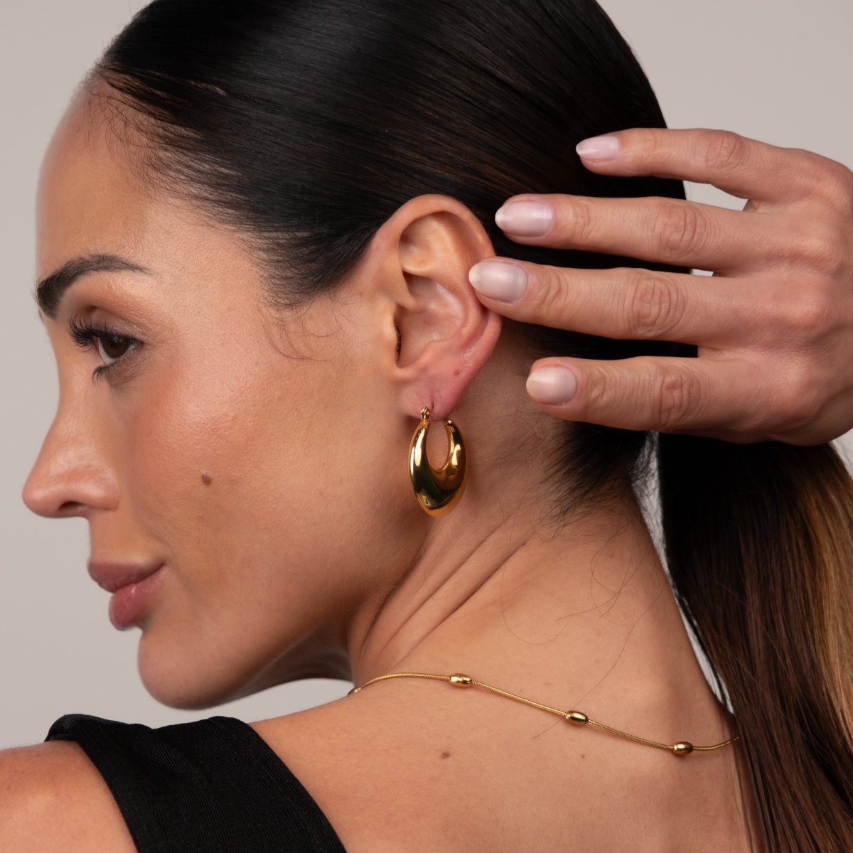 Eva Bold Hoop Earrings - 18k Gold Plated