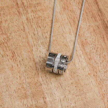 Triple Ring Roman Numeral Necklace – Silver