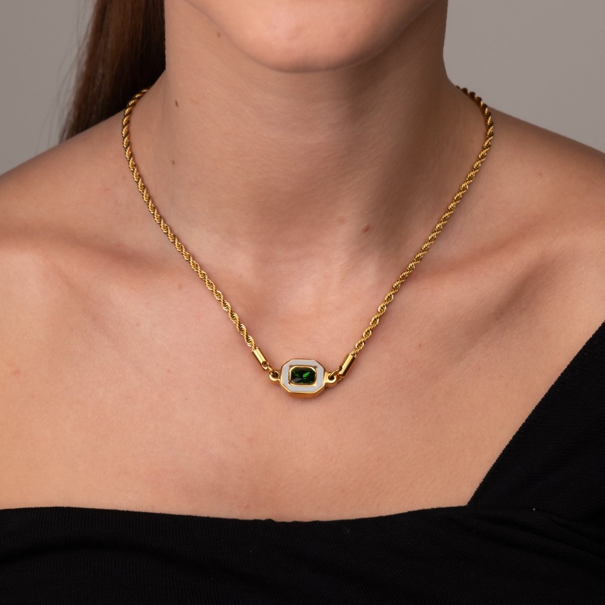 Aura Emerald Necklace - 18k Gold Plated