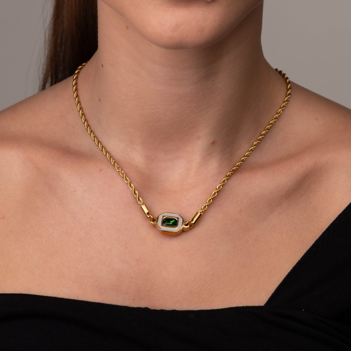 Aura Emerald Necklace - 18k Gold Plated
