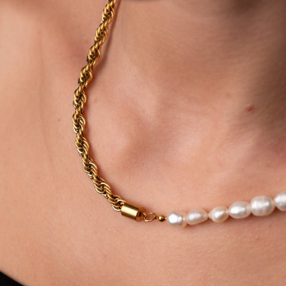 Baiano Necklace with Pearls 18k Gold Plated