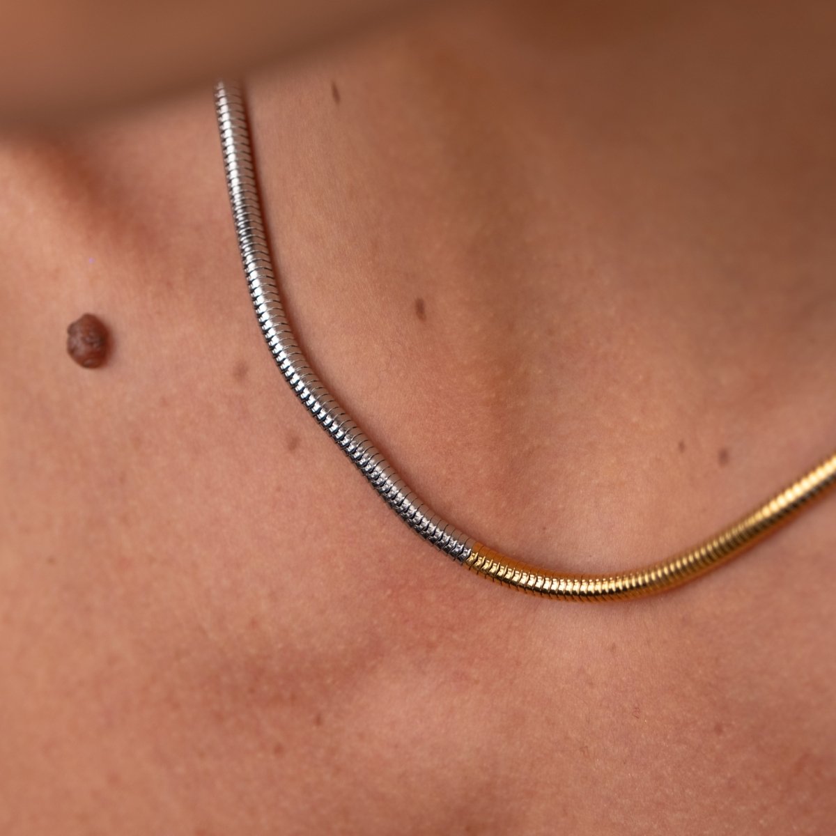 Contrast Mesh Necklace 18k Gold Plated
