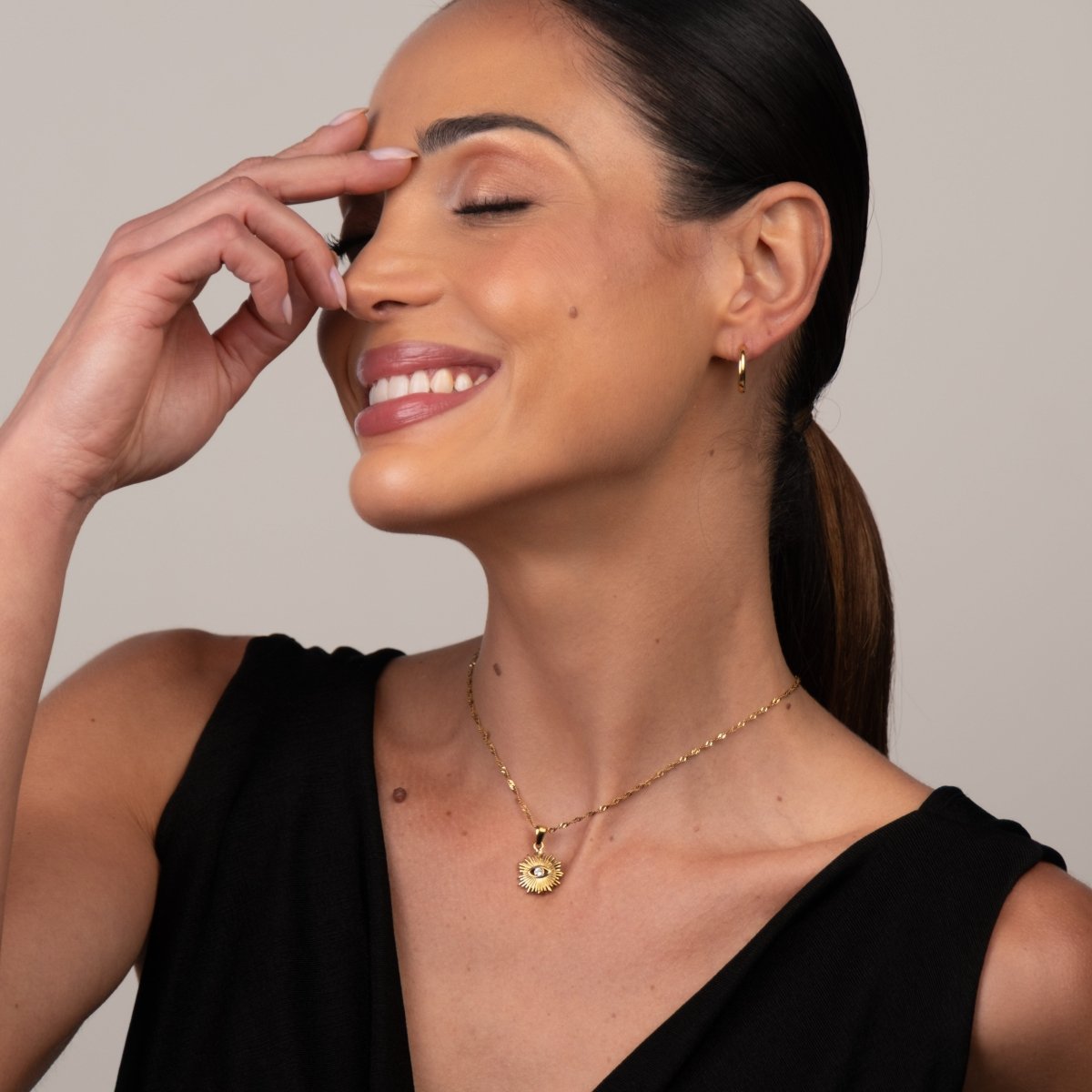 Eye Necklace - 18k Gold Plated