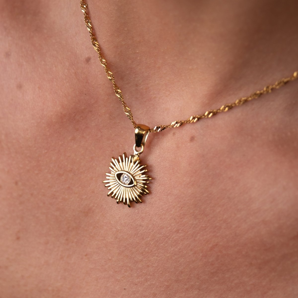 Eye Necklace - 18k Gold Plated