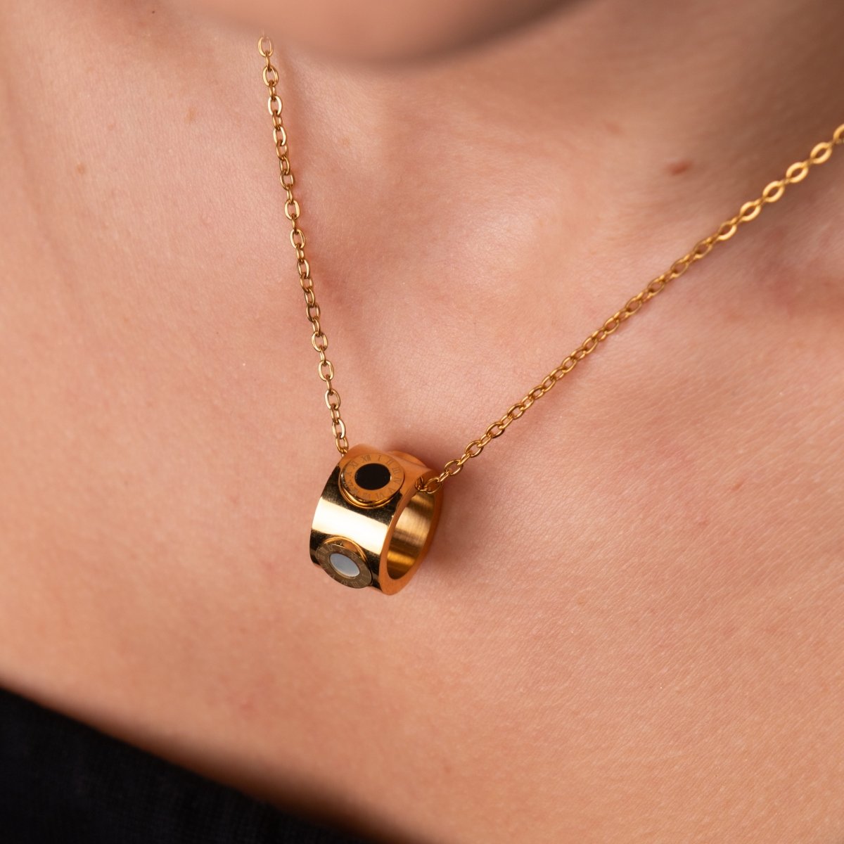 Roman Numeral Spinning Necklace - 18k Gold Plated