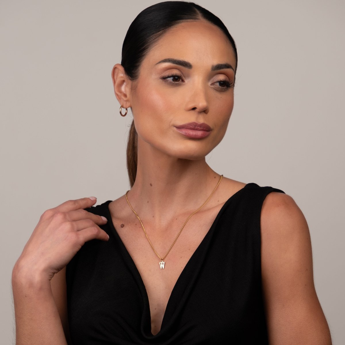Chain Initial Letter Necklace – 18k Gold Plated