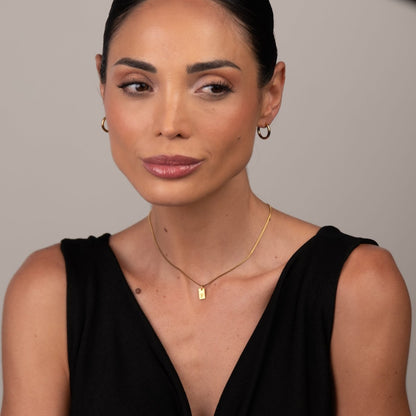 Minimal Initial Letter Necklace – 18k Gold Plated