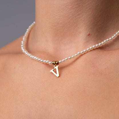 Pearl Initial Letter Necklace – 18k Gold Plated