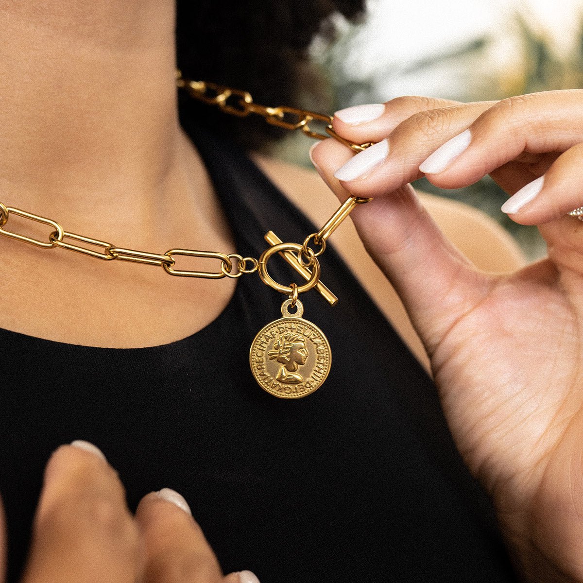London Cents Necklace 18k Gold Plated