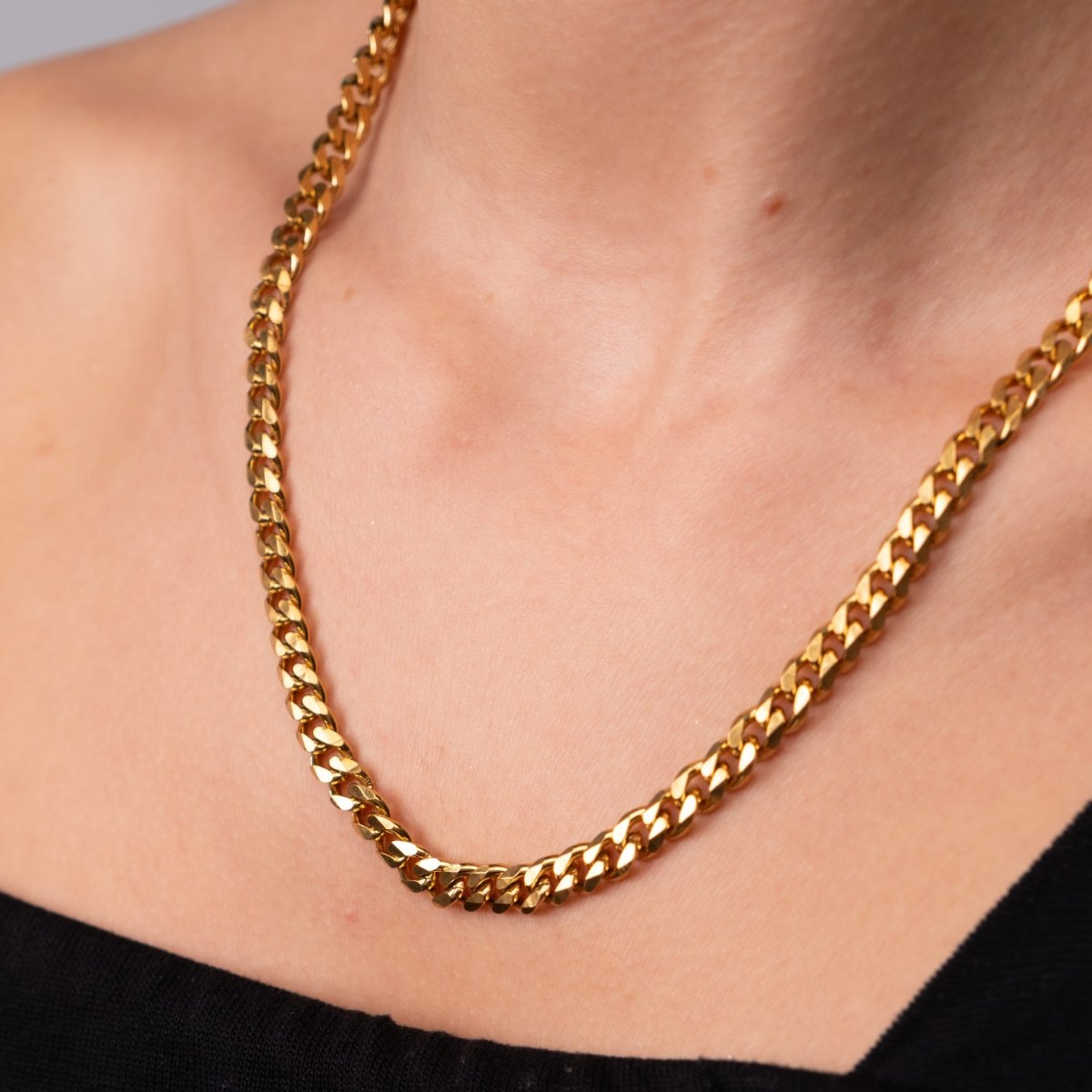 Selenza Cuban Link Necklace 18k Gold Plated