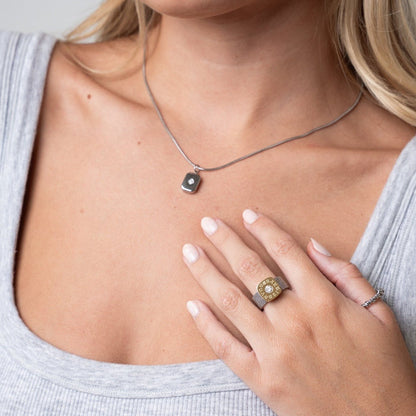 Shine Pendant Necklace - Silver