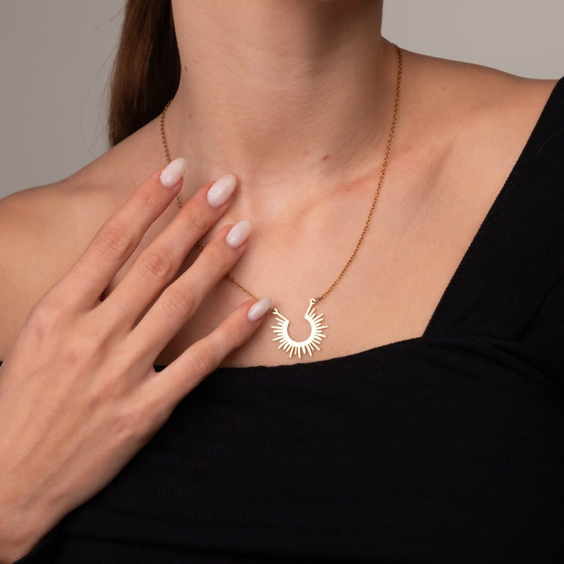 Spike Pendant Necklace 18k Gold Plated
